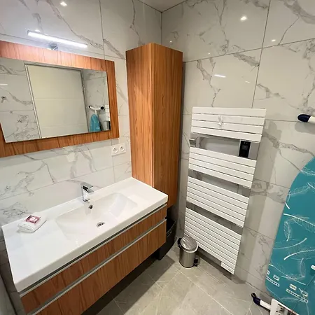 Appartement A085-splendide Refait Neuf Avec Vue *